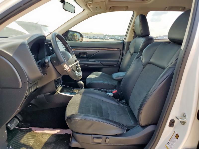  MITSUBISHI OUTLANDER 2019 Белы