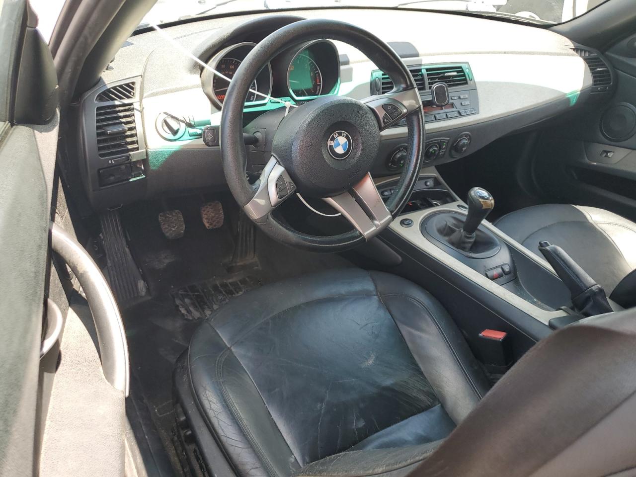 2005 BMW Z4 2.5 VIN: 4USBT33545LR70779 Lot: 81337215