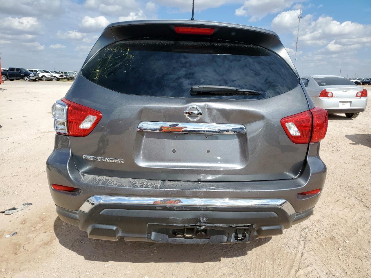 2018 Nissan Pathfinder S VIN: 5N1DR2MN9JC617188 Lot: 81661675