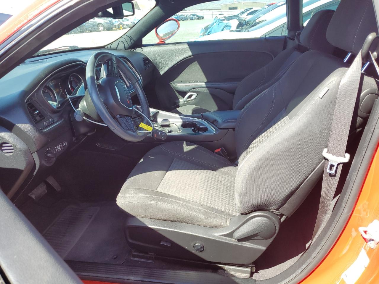 2018 Dodge Challenger Sxt VIN: 2C3CDZAG8JH132345 Lot: 71226485