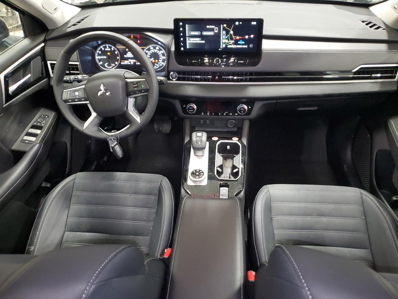 2025 Mitsubishi Outlander Se VIN: JA4J4VA88SZ037588 Lot: 84198475