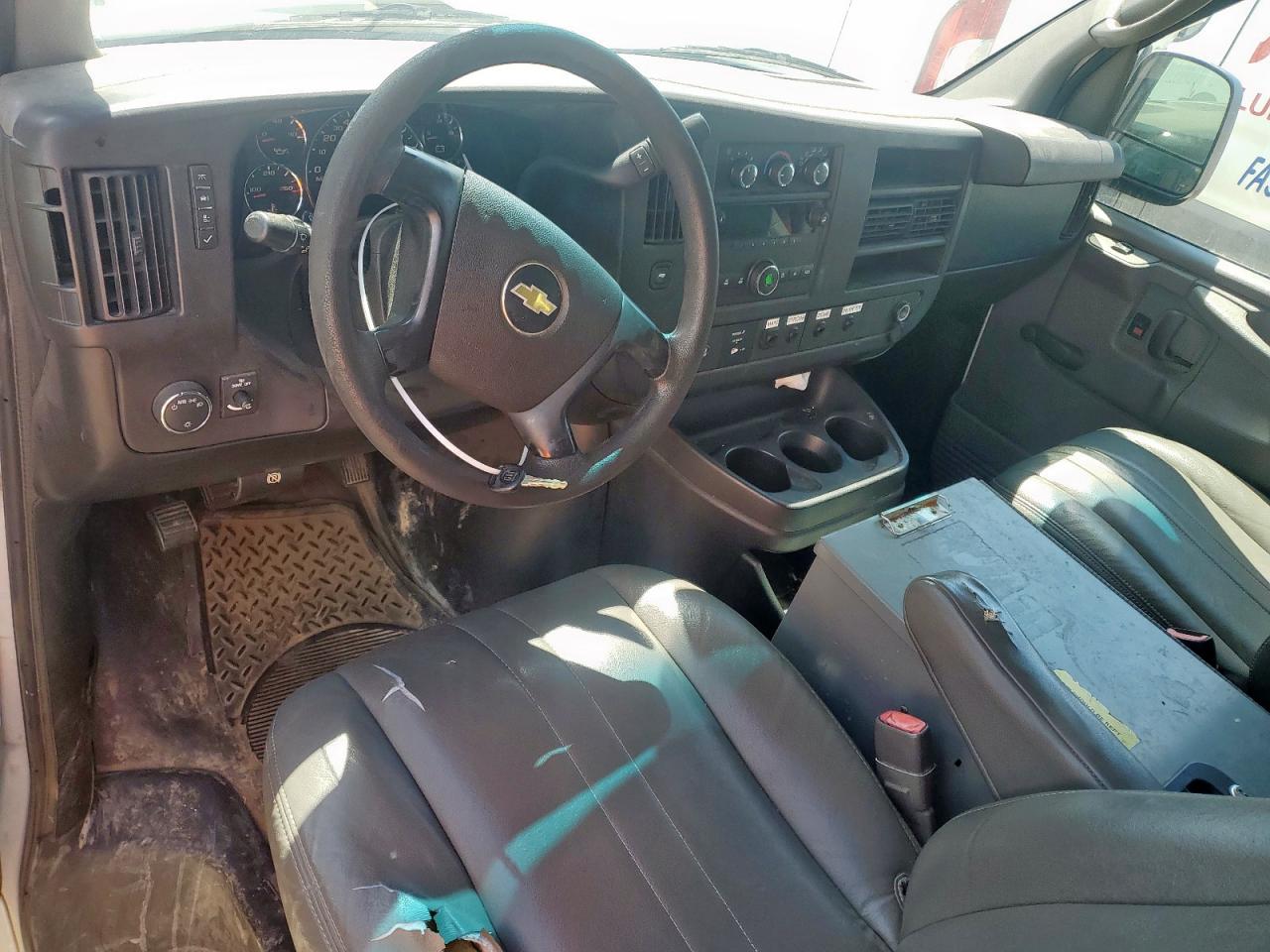 2013 Chevrolet Express G2500 VIN: 1GCWGFCAXD1902877 Lot: 48354505