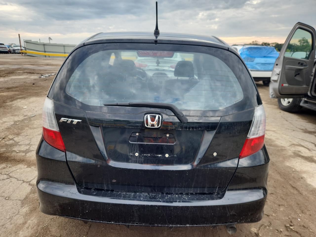 2009 Honda Fit VIN: JHMGE87209S065890 Lot: 80414225