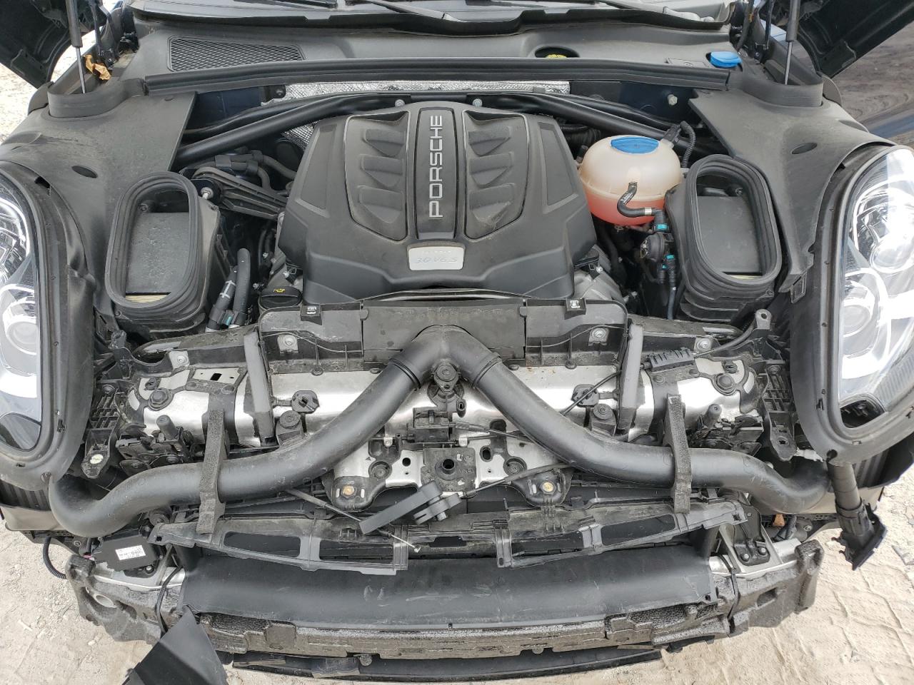 2016 Porsche Macan S VIN: WP1AB2A54GLB50933 Lot: 81188595