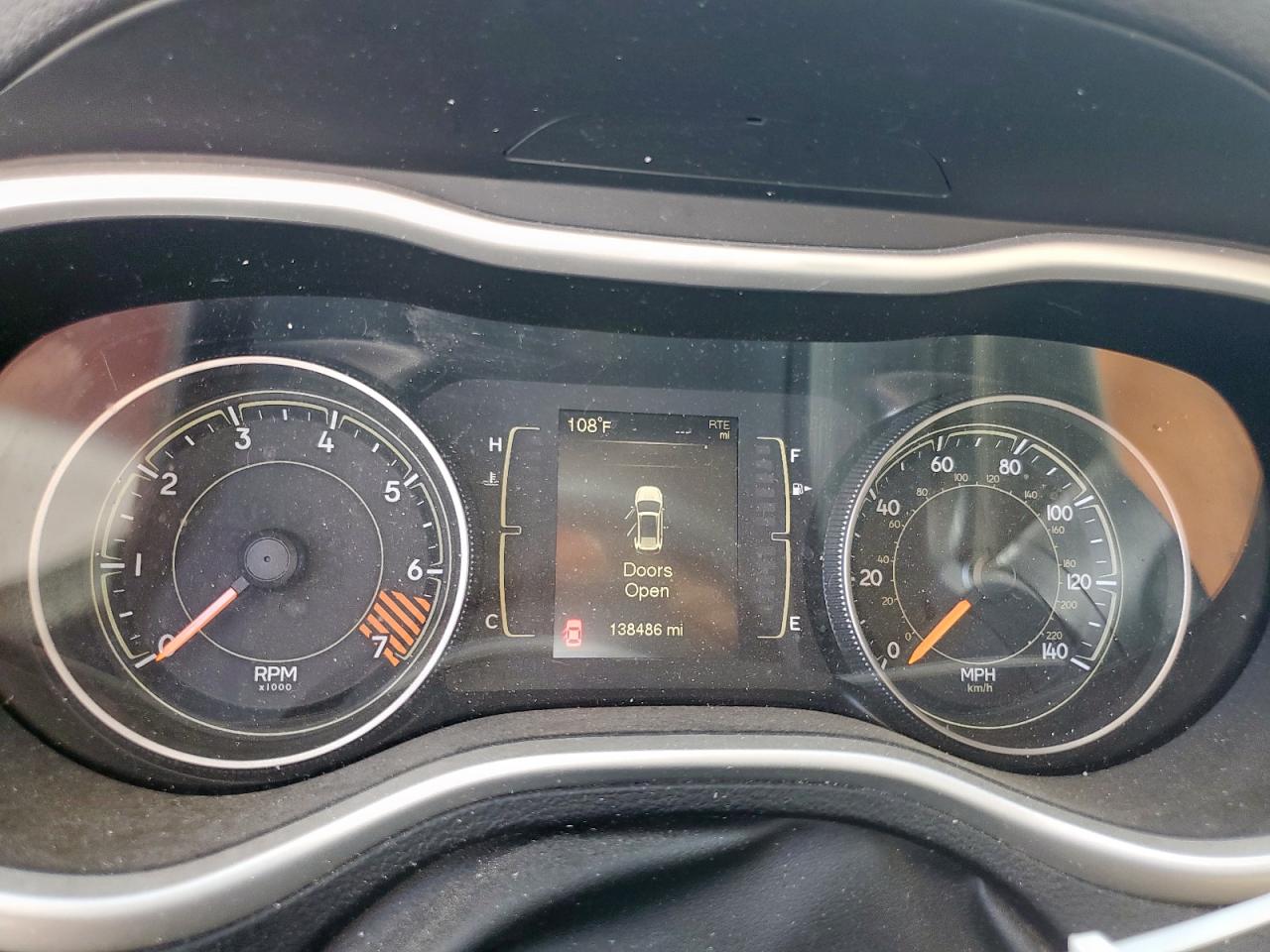 2015 Jeep Cherokee Sport VIN: 1C4PJLAB5FW766552 Lot: 81806715