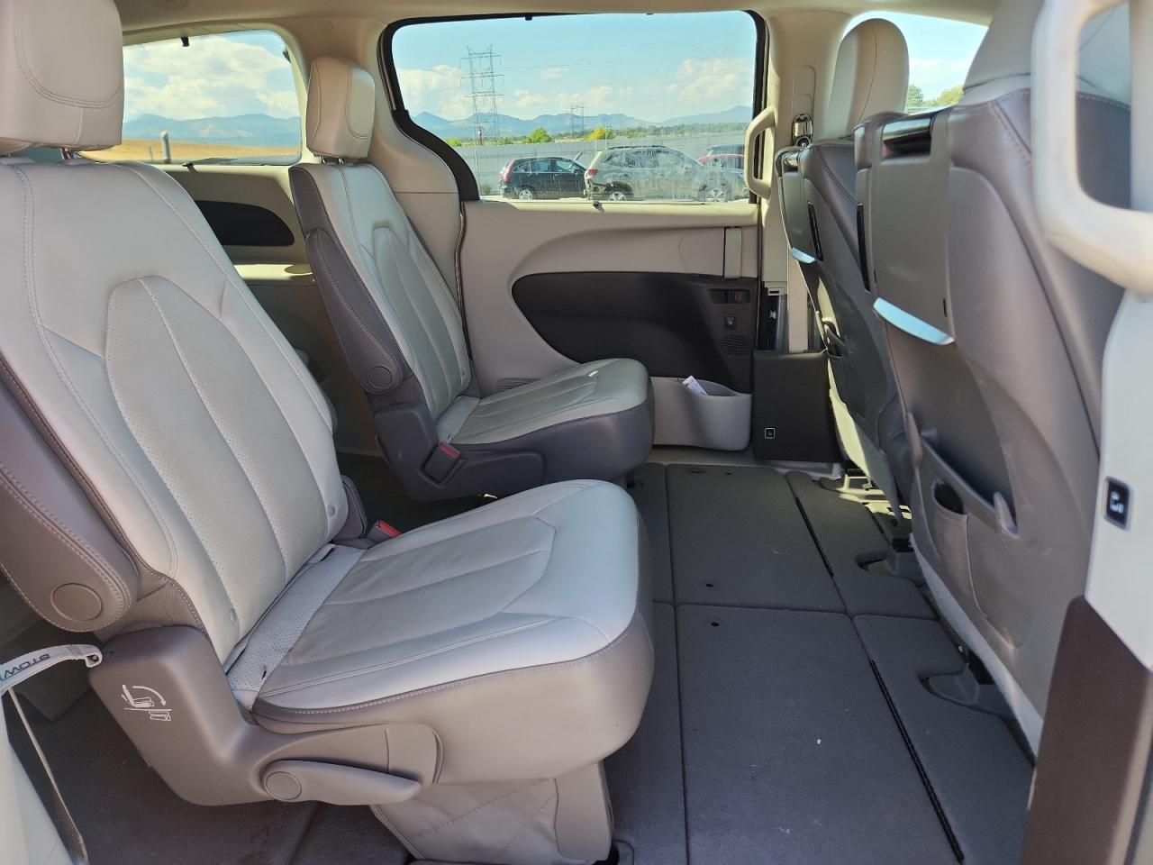 2017 Chrysler Pacifica Touring L Plus VIN: 2C4RC1EG0HR556045 Lot: 84404715