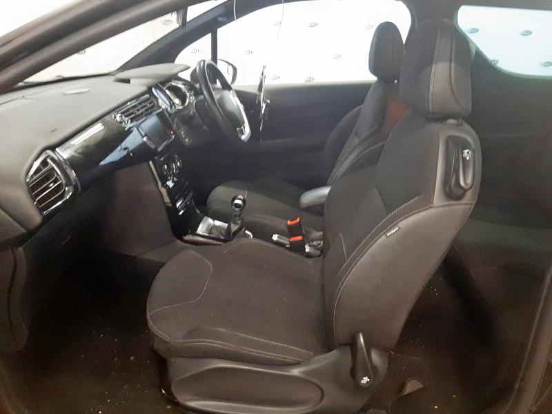 2017 DS DS3 CONNECTED CHIC PTECH 1.2 PURETECH CONNECTED CHIC 3DR