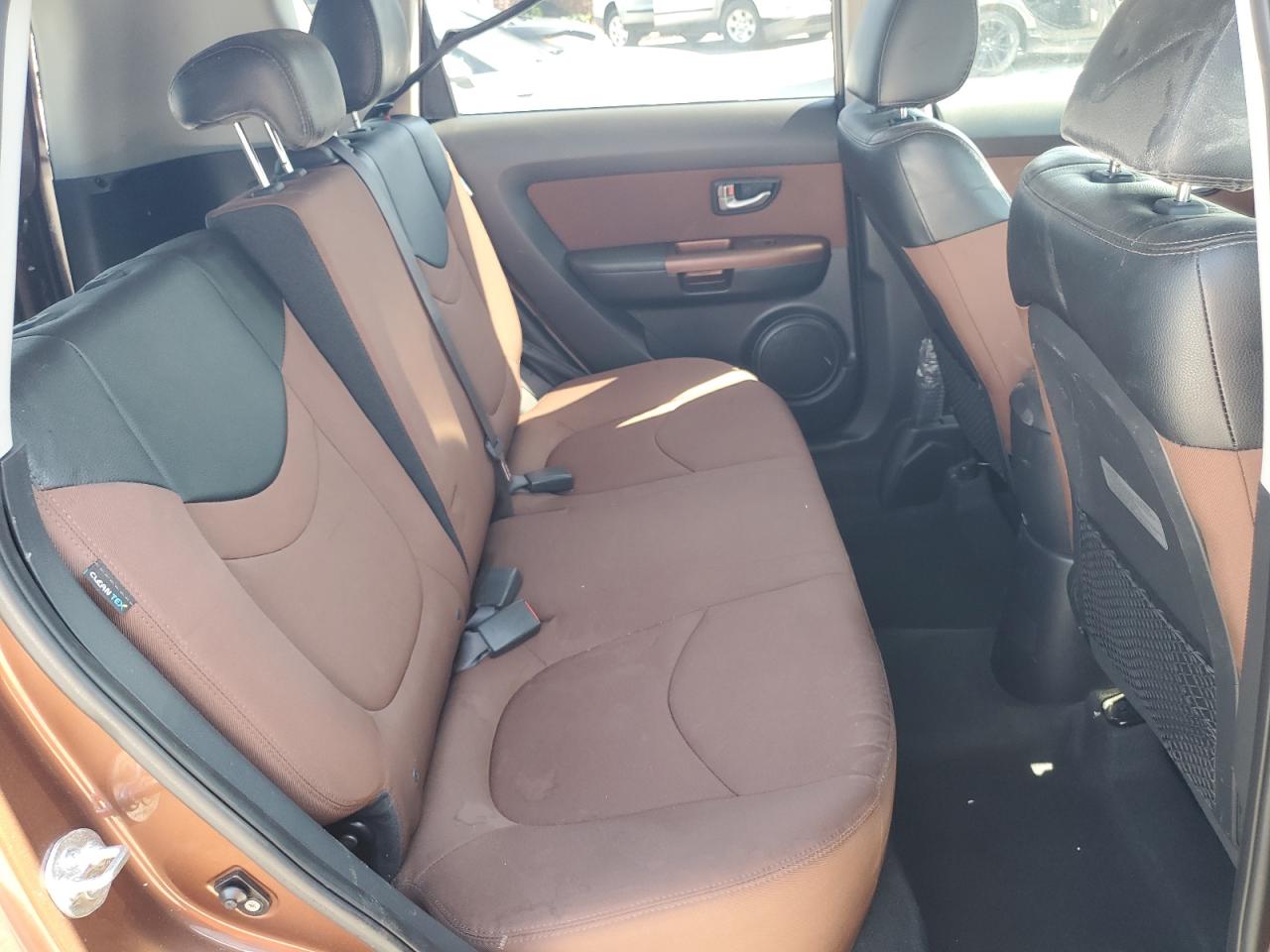 2012 Kia Soul + VIN: KNDJT2A61C7421988 Lot: 71444345