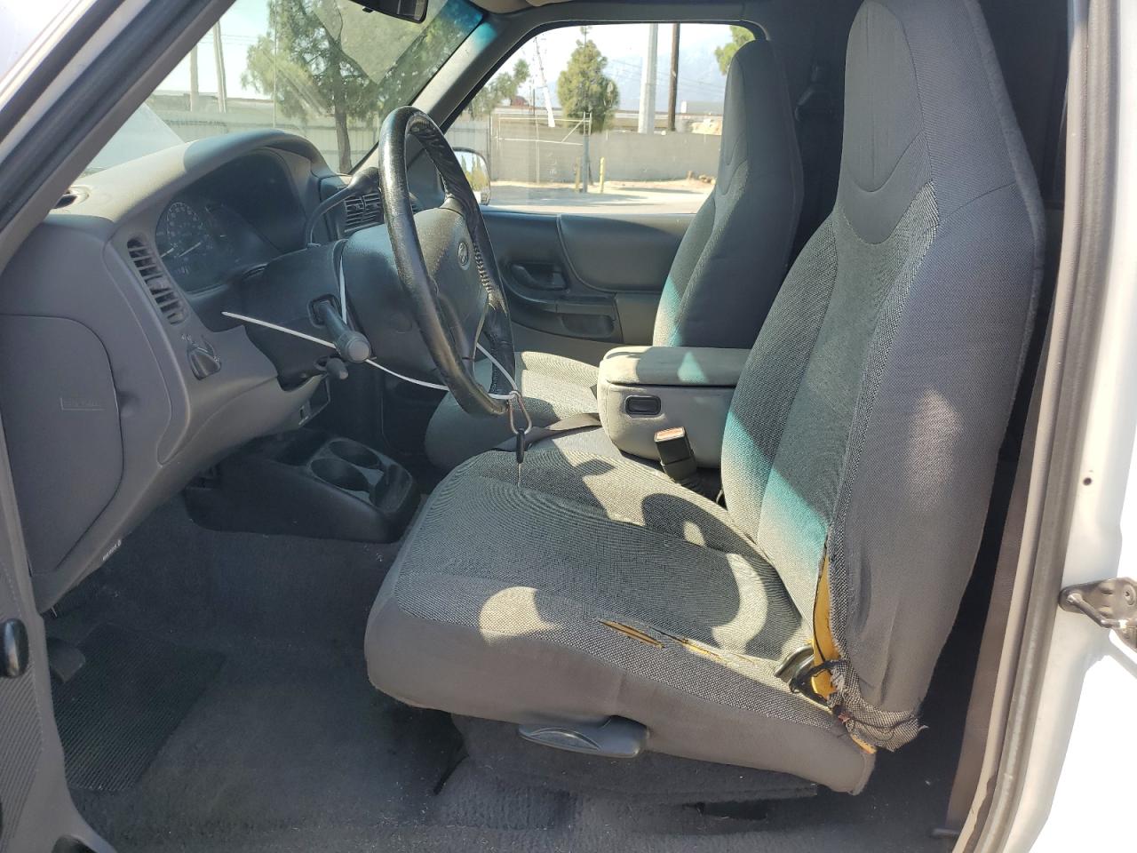 2001 Ford Ranger Super Cab VIN: 1FTYR14U41PA49660 Lot: 80247085