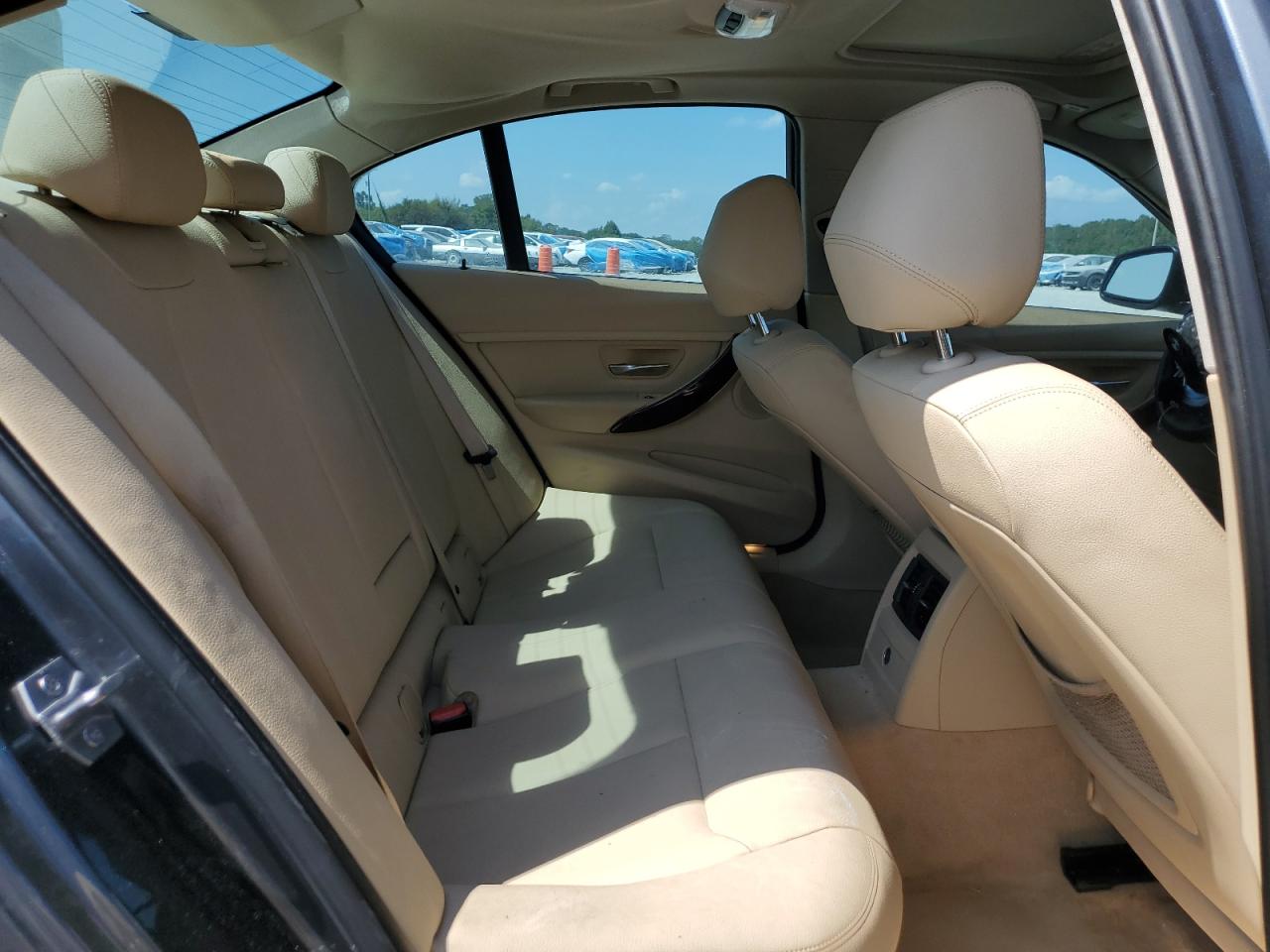 2014 BMW 328 I VIN: WBA3A5G59ENP31879 Lot: 81640025