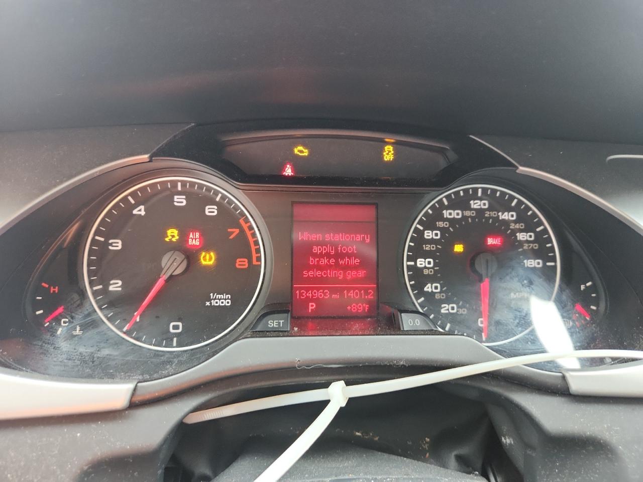 2010 Audi A4 Premium Plus VIN: WAUFFAFL1AN033588 Lot: 84226385