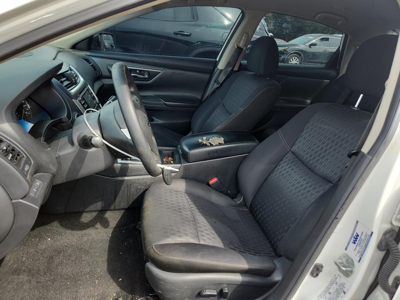 2018 Nissan Altima 2.5 VIN: 1N4AL3AP4JC163393 Lot: 83790925