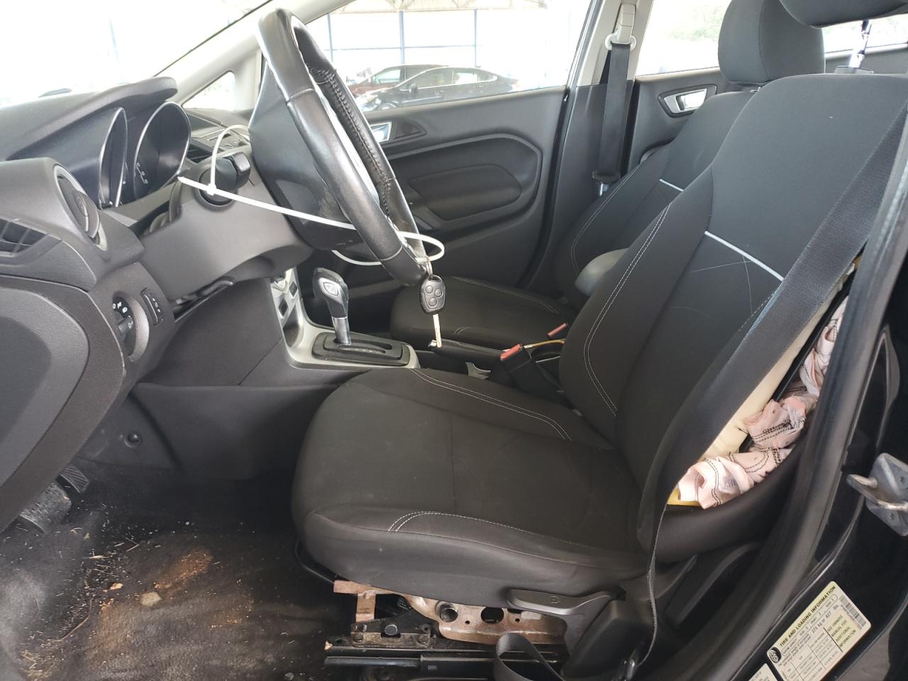 2014 Ford Fiesta Se VIN: 3FADP4EJ4EM117029 Lot: 84057365