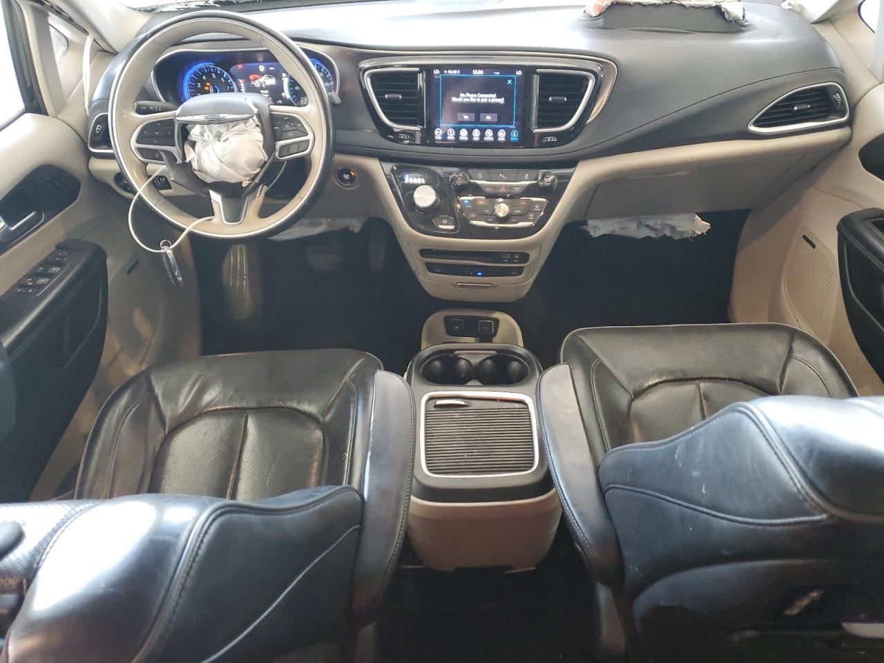 2018 Chrysler Pacifica Limited VIN: 2C4RC1GG2JR251780 Lot: 82143715