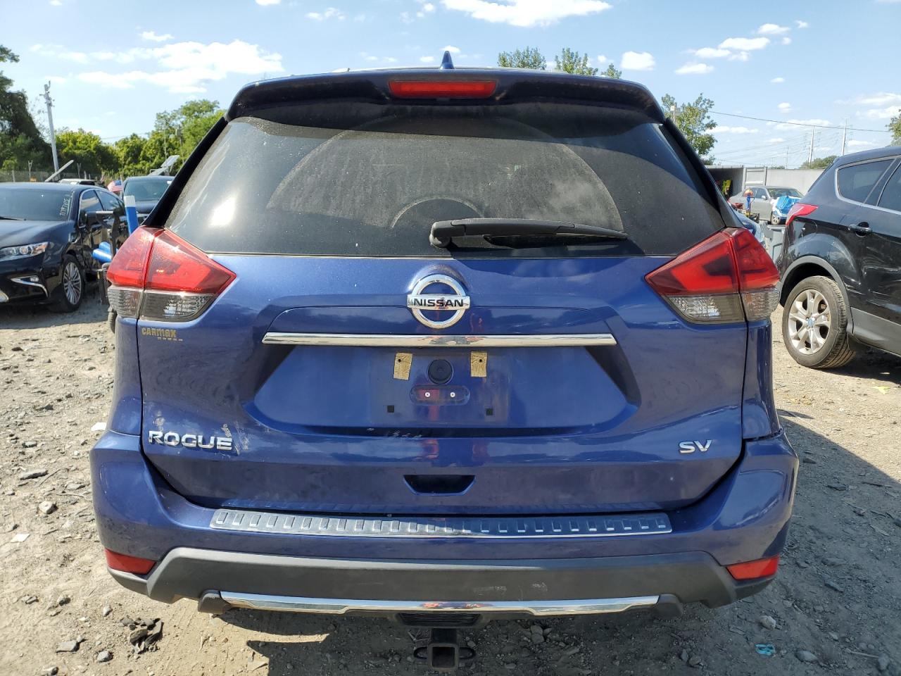 2017 Nissan Rogue S VIN: 5N1AT2MT3HC830666 Lot: 80060305