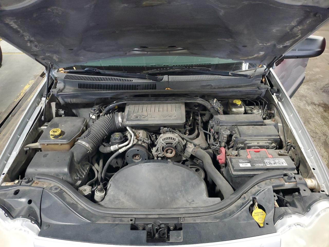 2005 Jeep Grand Cherokee Laredo VIN: 1J4GR48K05C567598 Lot: 81385745