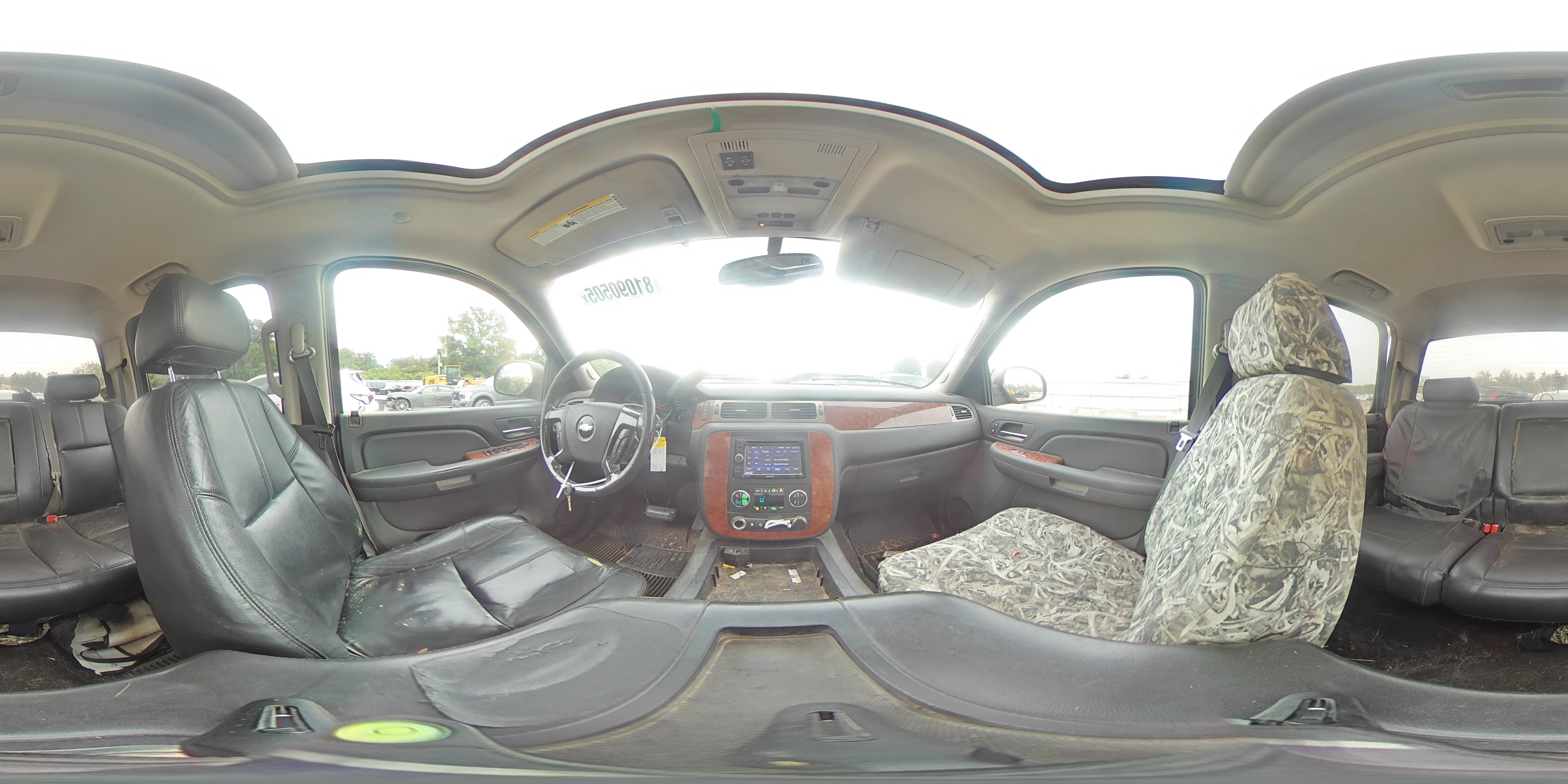 2005 Chevrolet Unknown VIN: 2GCEK133681274525 Lot: 81090505