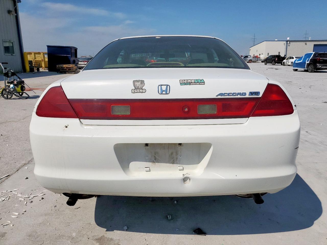 1999 Honda Accord Ex VIN: 1HGCG2259XA031556 Lot: 80712715