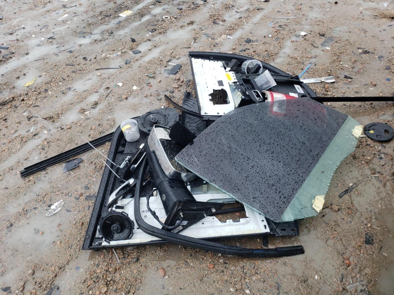 2016 Ram 2500 Longhorn VIN: 3C6UR5GL5GG102797 Lot: 80637335