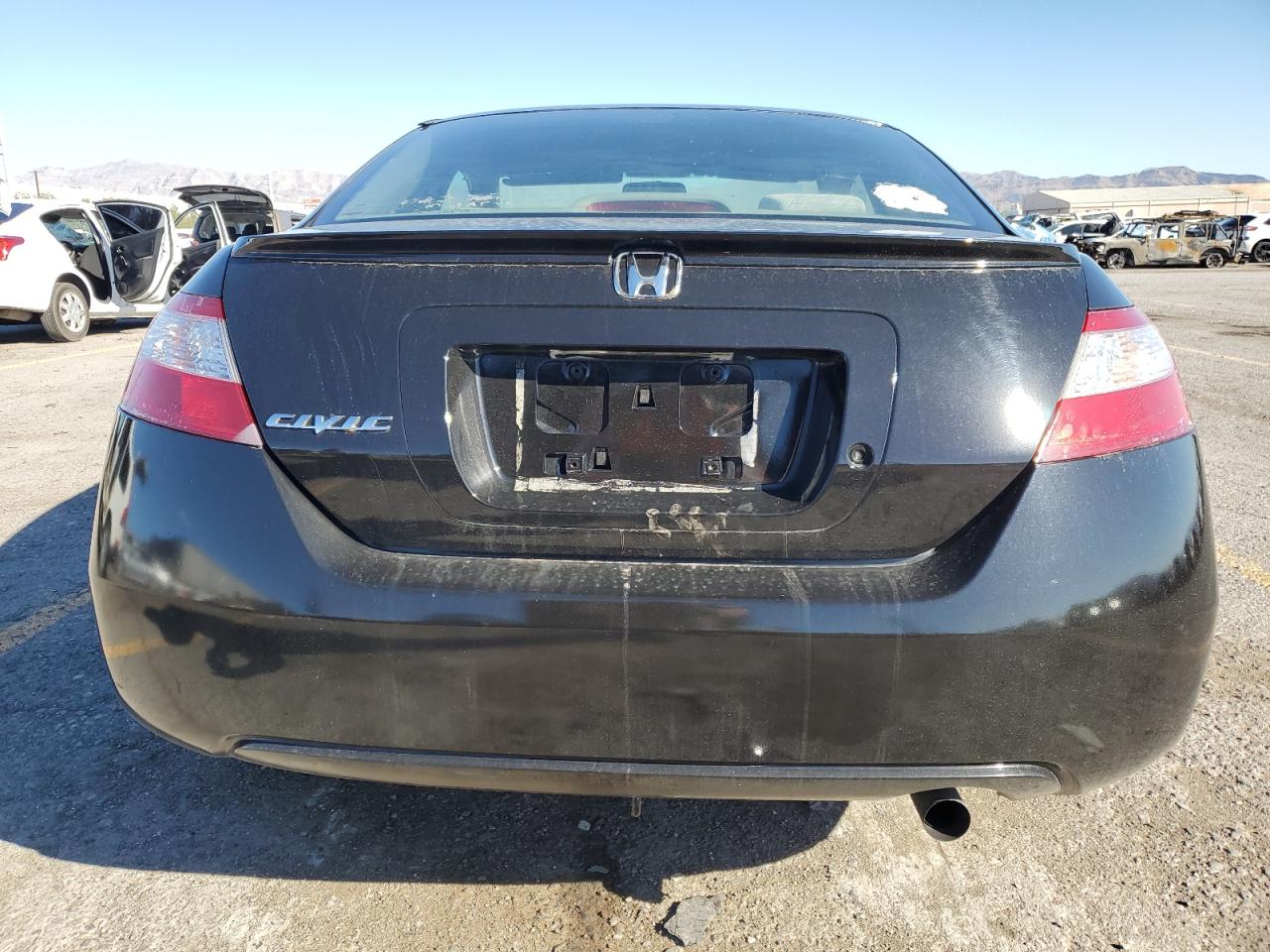 2007 Honda Civic Lx VIN: 2HGFG12617H526769 Lot: 84615055