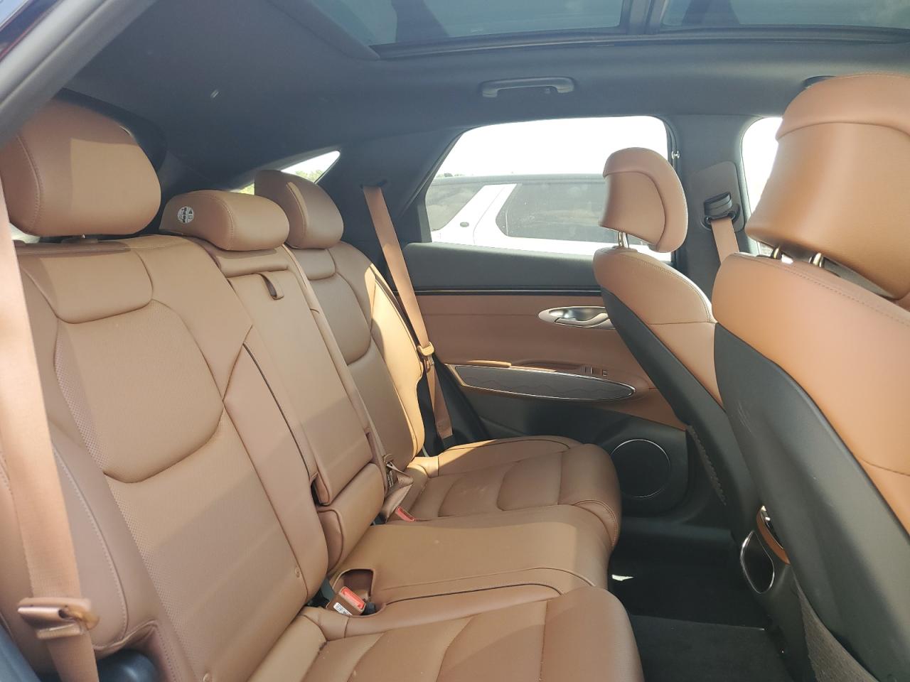 2025 Genesis Gv70 Base VIN: 5NMMADTB8SH034368 Lot: 71662895