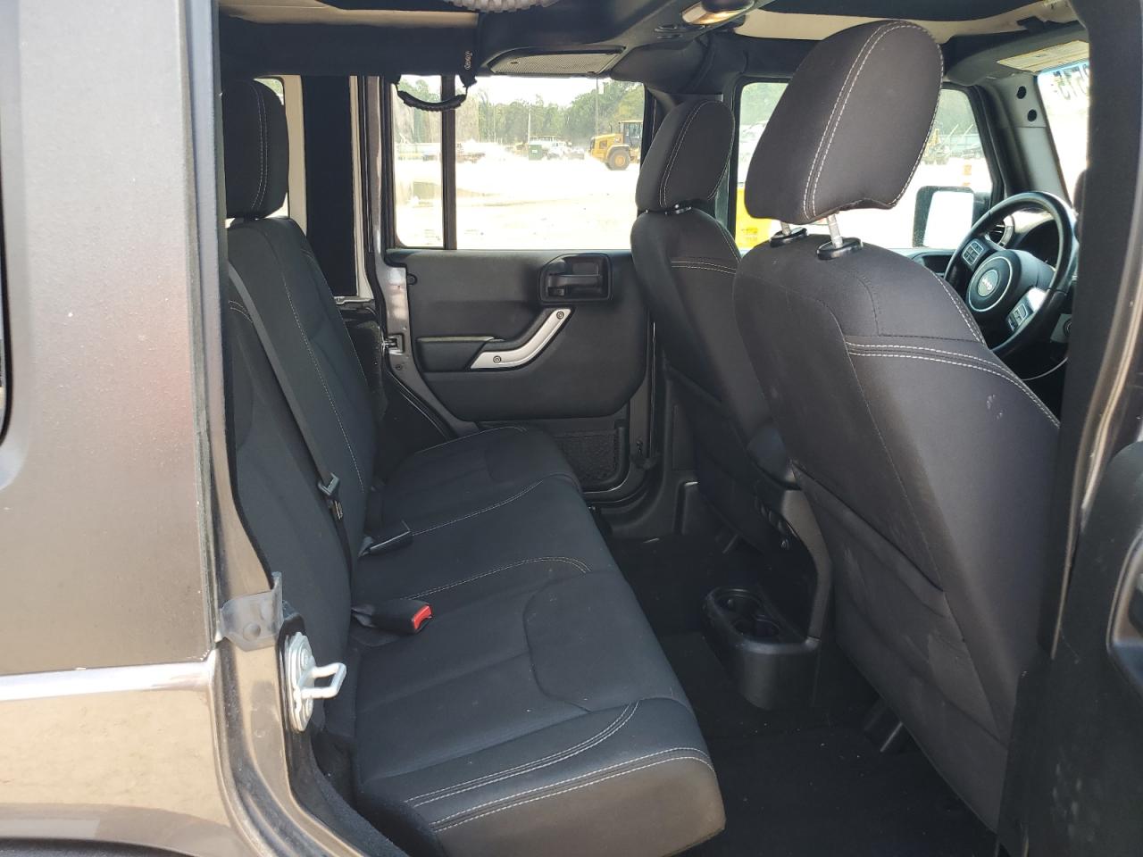 2018 Jeep Wrangler Unlimited Sahara VIN: 1C4BJWEGXJL848692 Lot: 80248515