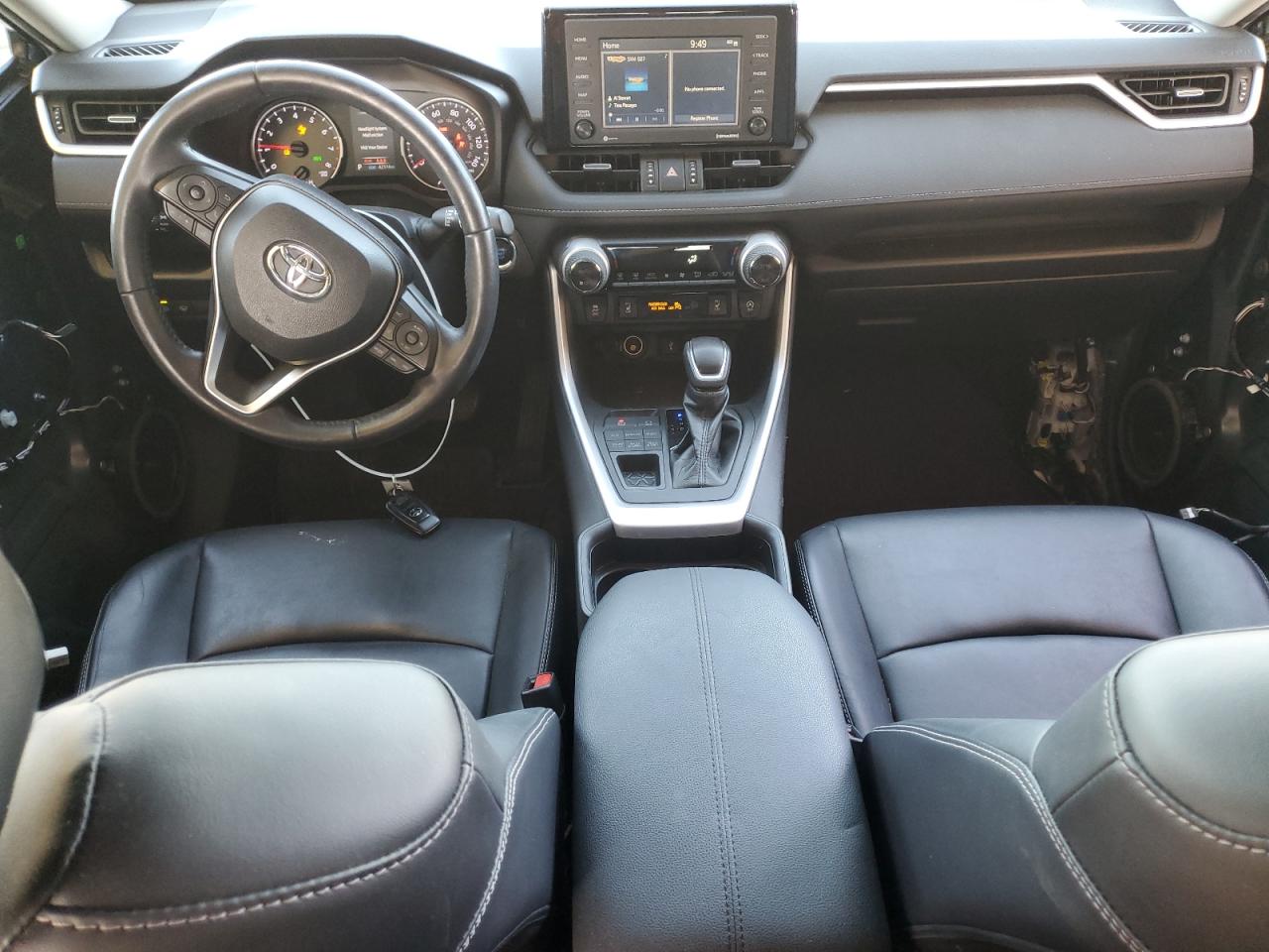 2020 Toyota Rav4 Xle Premium VIN: 2T3A1RFV4LC123908 Lot: 81759395