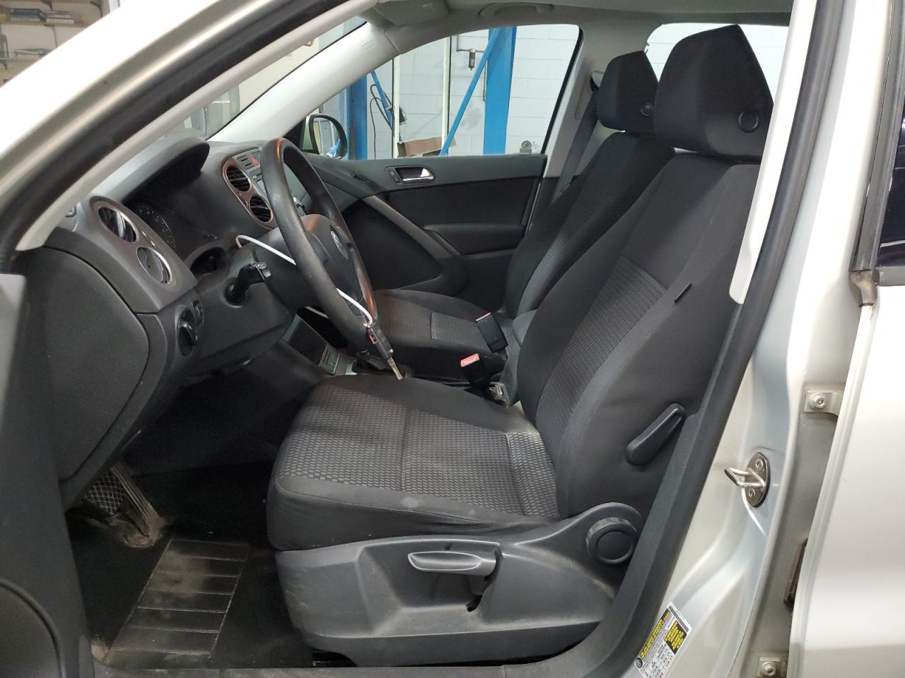 2009 Volkswagen Tiguan S VIN: WVGAV75N09W510583 Lot: 84381765
