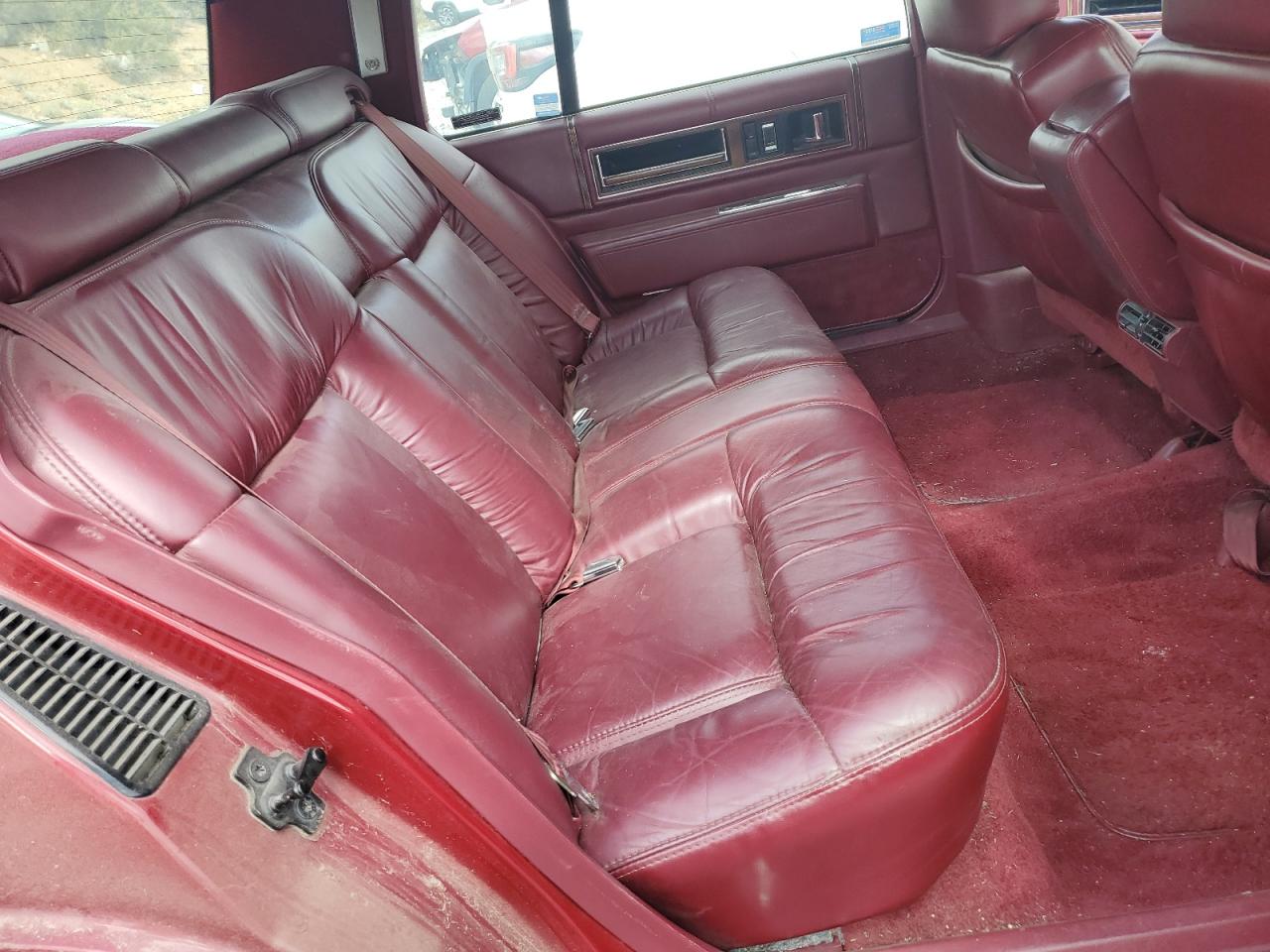 1993 Cadillac Deville VIN: 1G6CD53B1P4225707 Lot: 84245205