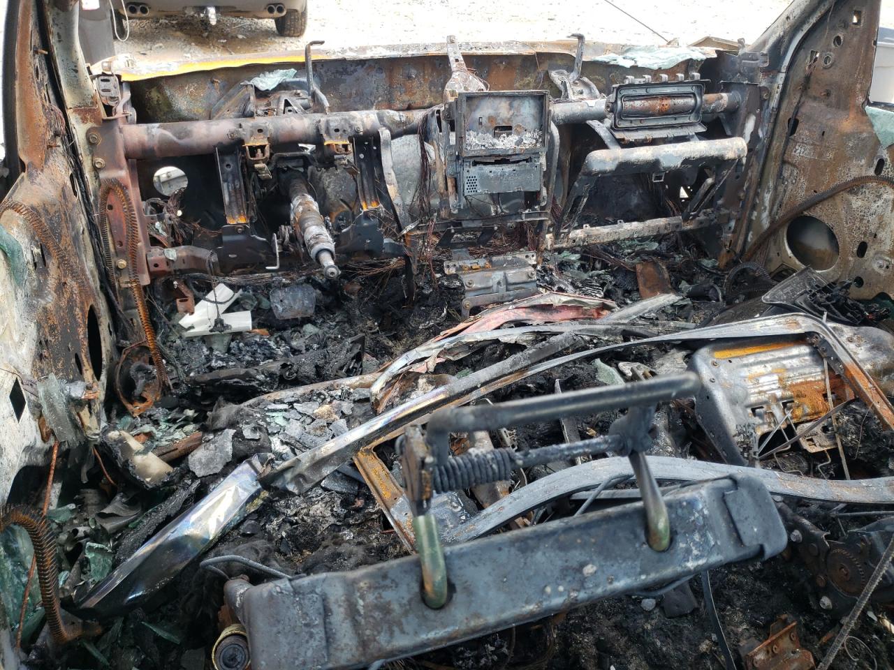 2014 Ford F150 Supercrew VIN: 1FTFW1EF8EKG42134 Lot: 81683095