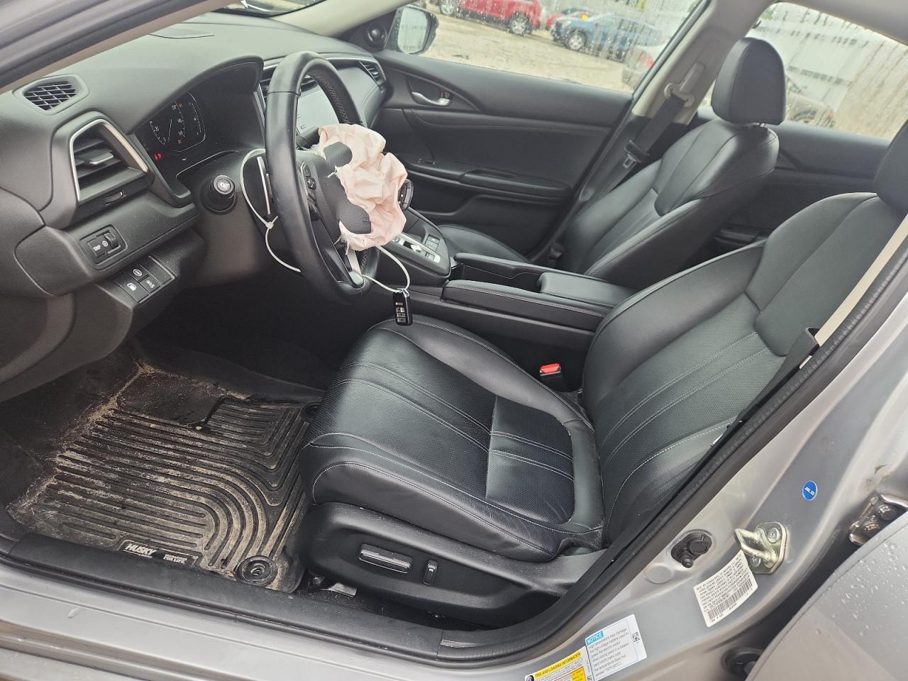 2019 Honda Insight Touring VIN: 19XZE4F92KE002901 Lot: 81576855