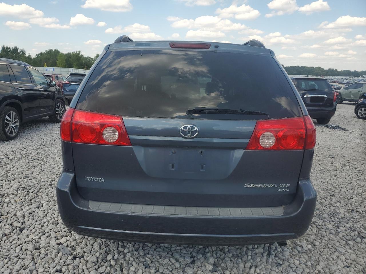 2007 Toyota Sienna Xle VIN: 5TDBK22C57S007412 Lot: 72064635