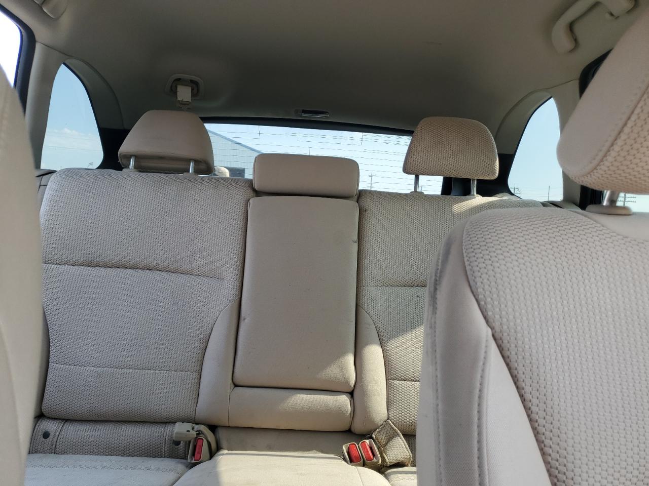 2015 Subaru Outback 2.5I Premium VIN: 4S4BSACC2F3270784 Lot: 70671435