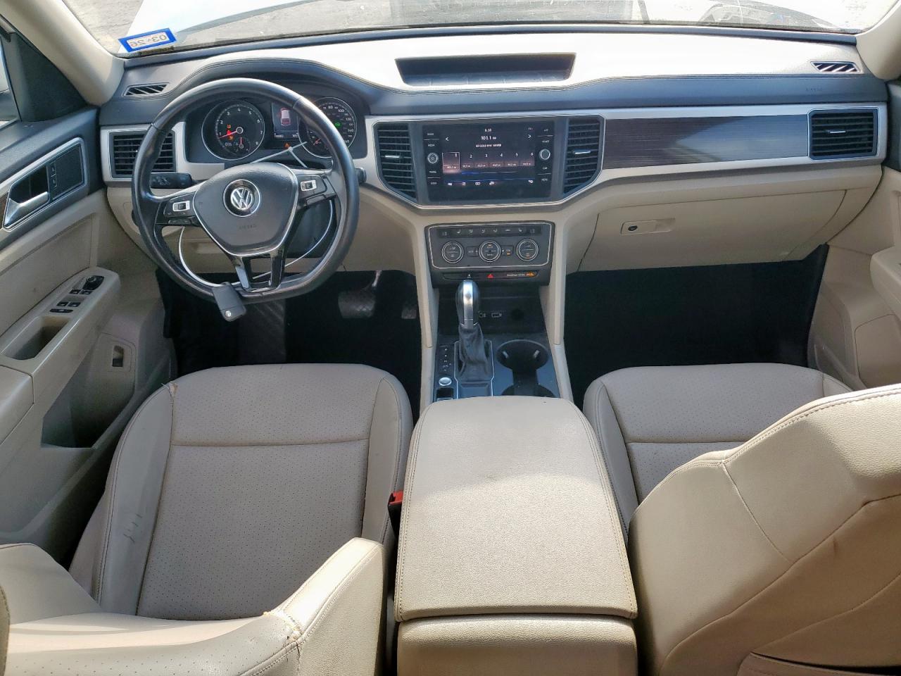 2018 Volkswagen Atlas Se VIN: 1V2DR2CA8JC506553 Lot: 81326425