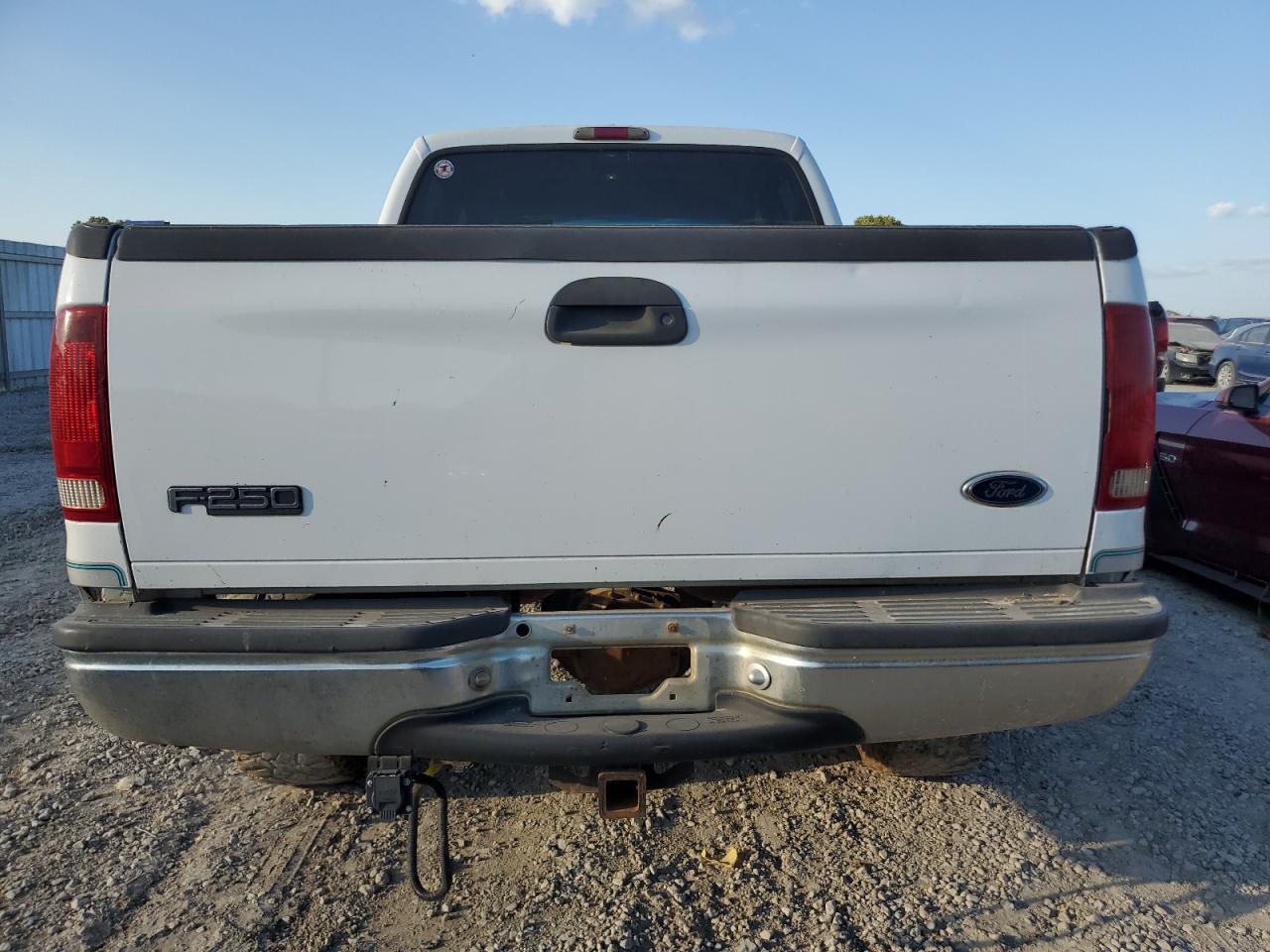 1999 Ford F250 Super Duty VIN: 1FTNW21S1XEB77511 Lot: 83973775