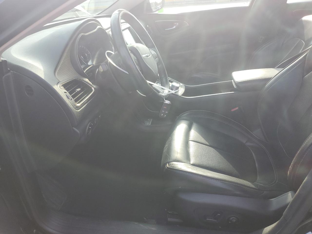 2016 Chrysler 200 C VIN: 1C3CCCCB0GN147181 Lot: 71288065