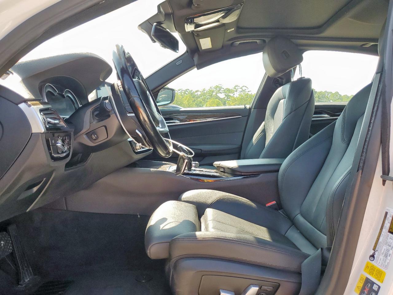 2018 BMW 530Xe VIN: WBAJB1C54JB085360 Lot: 71803085