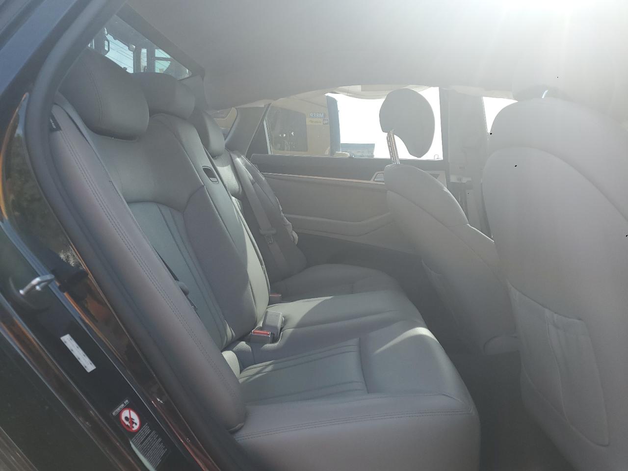 2017 Genesis G80 Base VIN: KMHGN4JE9HU186624 Lot: 71107165