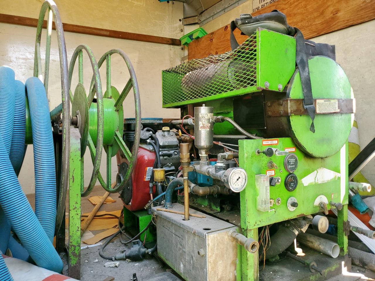 2005 Ford Econoline E350 Super Duty Cutaway Van VIN: 1FDWE35L75HB04893 Lot: 81459945