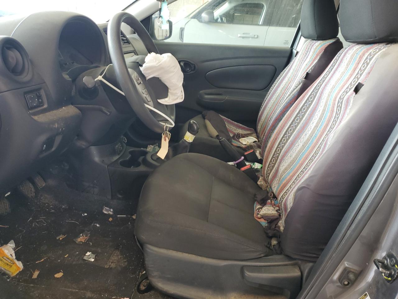 2018 Nissan Versa S VIN: 3N1CN7AP6JL886061 Lot: 81501955