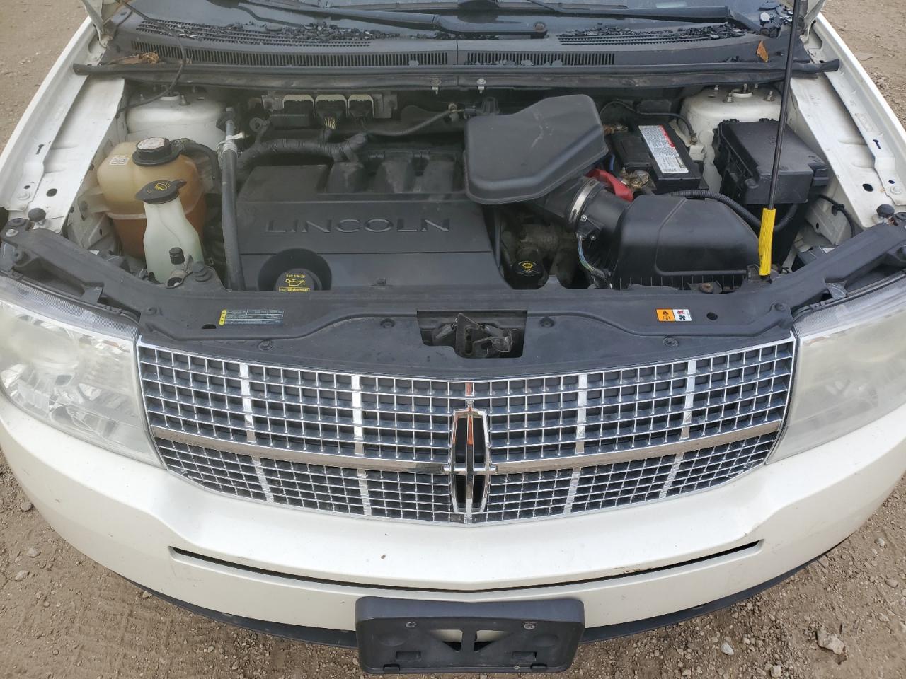 2008 Lincoln Mkx VIN: 2LMDU68C28BJ26877 Lot: 81785065