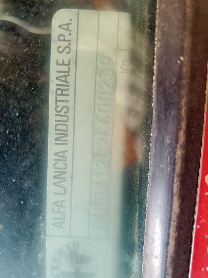 1990 Alfa Romeo Spider Graduate VIN: ZARBA12C2L6002391 Lot: 81704195