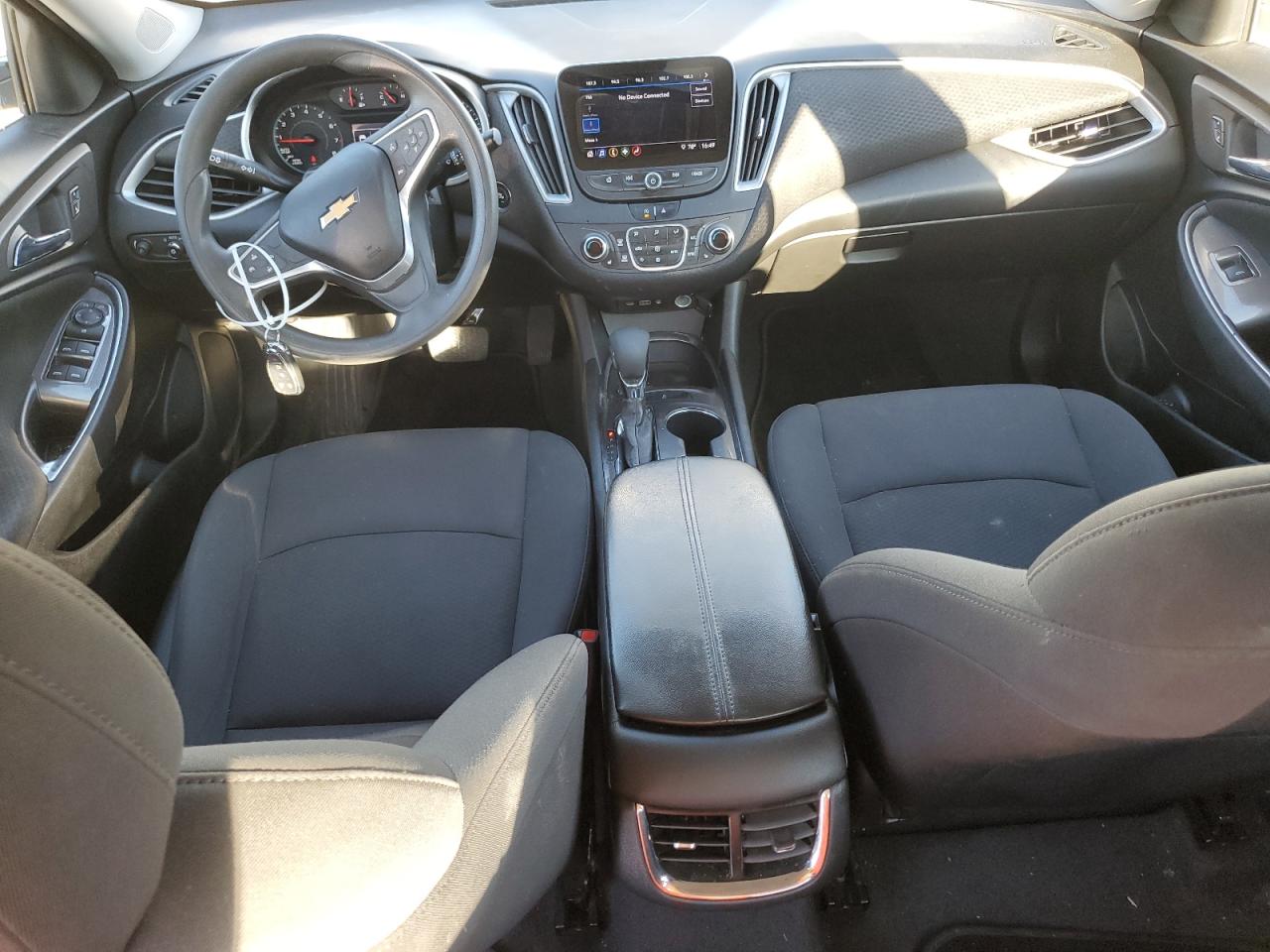 2022 Chevrolet Malibu Lt VIN: 1G1ZD5ST1NF135579 Lot: 81797125