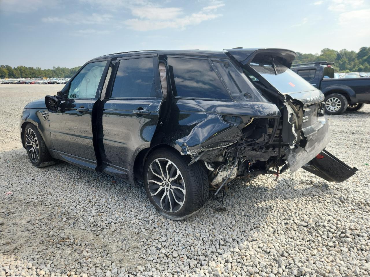 2019 Land Rover Range Rover Sport Hse SALWR2RV4KA852156 photo #3