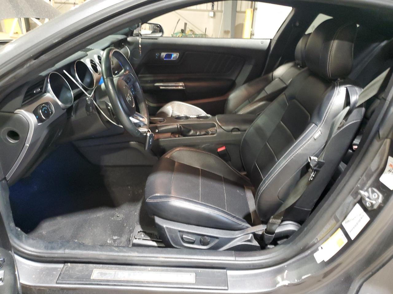 2021 Ford Mustang VIN: 1FA6P8TH0M5115735 Lot: 71540055