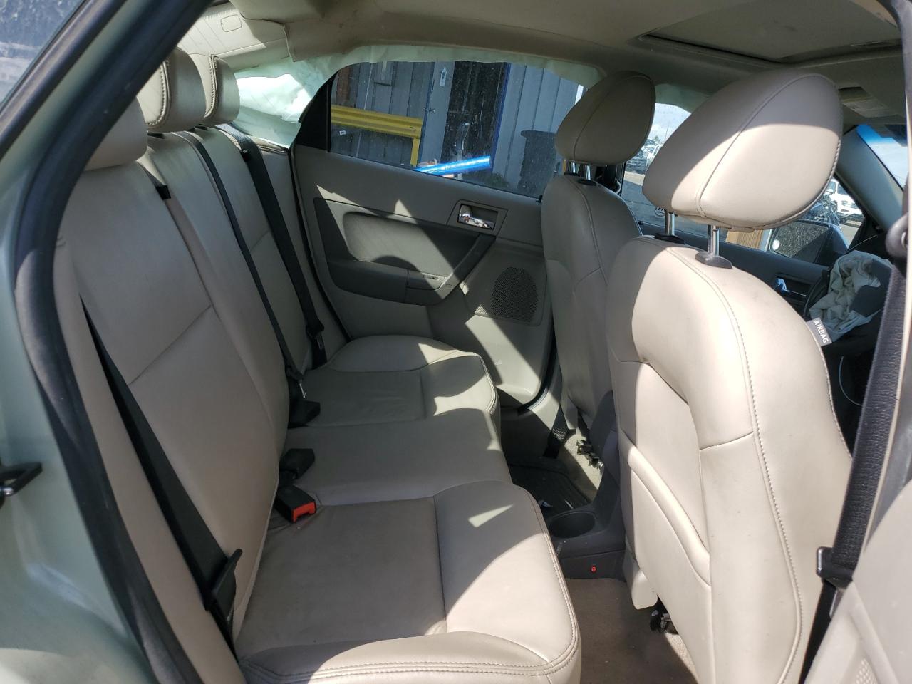 2010 Ford Focus Sel VIN: 1FAHP3HN4AW208547 Lot: 80887655