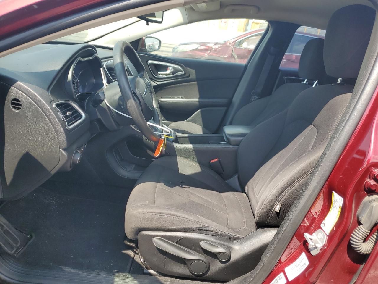 2015 Chrysler 200 Limited VIN: 1C3CCCAB8FN716876 Lot: 80555135