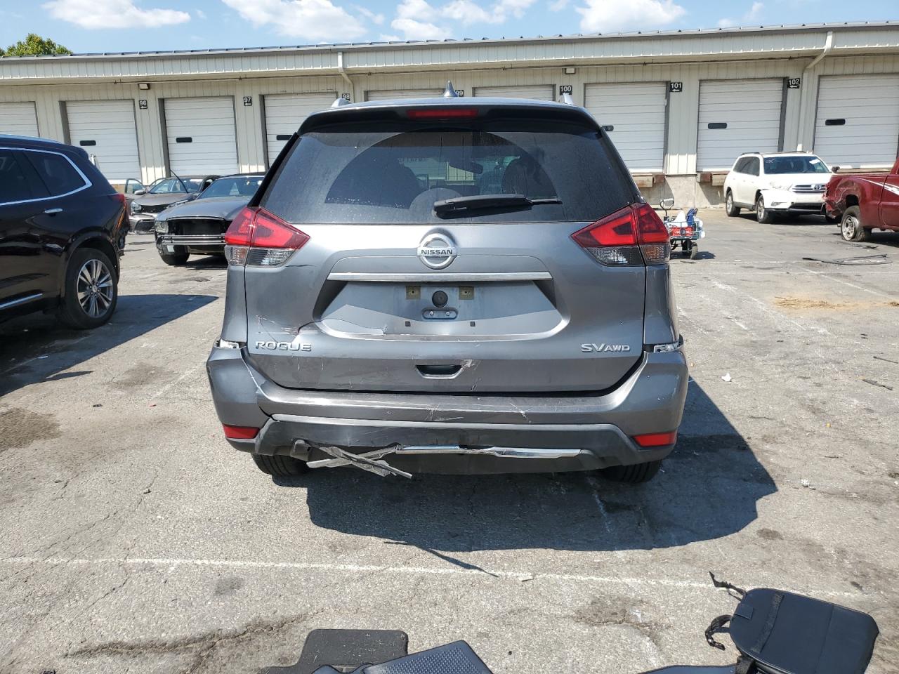 2018 Nissan Rogue S VIN: KNMAT2MV1JP546439 Lot: 81311535