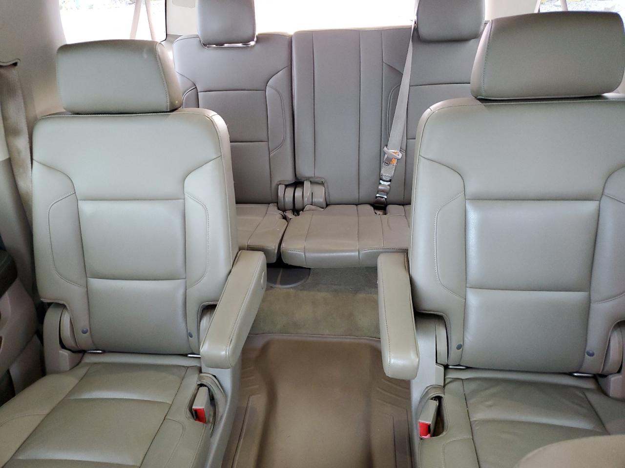 2015 Chevrolet Suburban C1500 Lt VIN: 1GNSCJKCXFR296752 Lot: 80719305