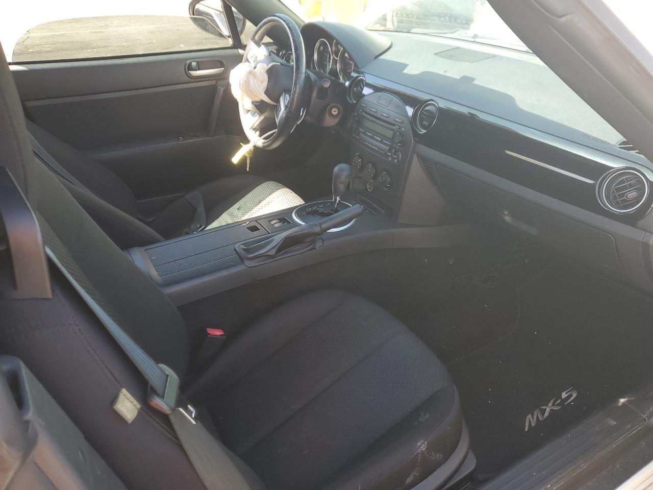 2006 Mazda Mx-5 Miata VIN: JM1NC25F960109295 Lot: 71019265